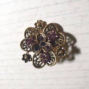 Vintage Gold Tone Floral Brooch Rhinestones Filigree Women Costume Jewelry