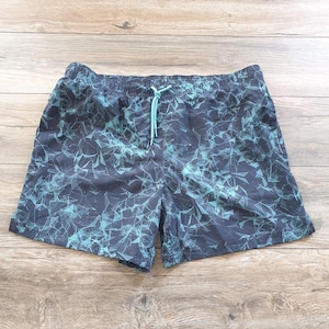 Pantaloncini da bagno da uomo George con stampa geometrica, elastico in vita e coulisse interna, taglia XL, neri e blu.