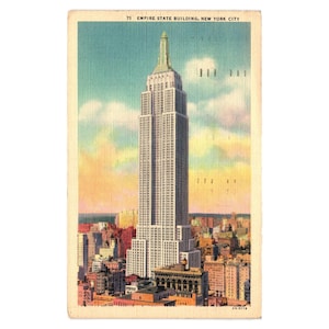 Stara pocztówka z lat 40. XX wieku przedstawiająca Empire State Building w Nowym Jorku, wysłana do Toledo Znaczek jednocentowy