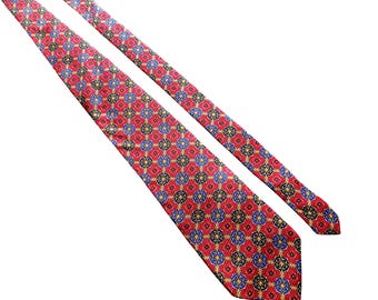 Club Room Men Designer Necktie Accessory Office All Silk USA Red Power Tie Gift