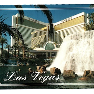 Carte postale vintage Las Vegas Mirage Hotel Casino Cascade Fountains Lagoon Nevada