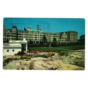 Stara pocztówka New Ocean House Swampscott MA opublikowana w czerwcu 1959 r. Znaczek Liberty