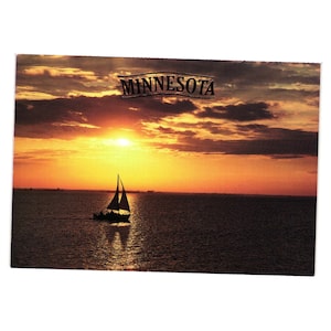 Carte postale vintage voile au coucher du soleil du Minnesota, paysage de la roue de charrette des Grands Lacs
