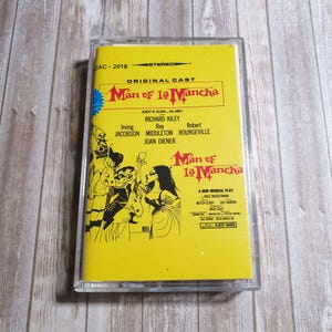 Original Cast Recording Man Of La Mancha Cassette Tape 1971 MCA Records Musical