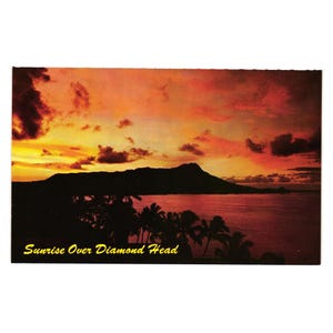 Vintage carte postale hawaïenne Lever du soleil sur l'île de vacances de la poste aérienne de Diamond Head