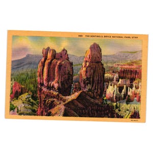 Vintage carte postale des Sentinelles Bryce National Park, Utah, papier lin des années 1940