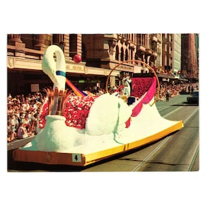 Vintage Moomba Float Postcard Parada Australia Celebracja Turystyka Przydroże