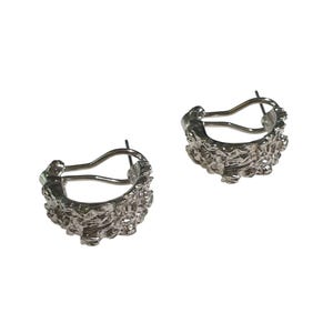Silver Tone Nugget Textured Hoop Earrings Latch Back Closure Costume Fashion