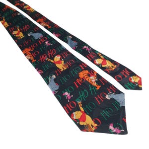 Vintage Disney Winnie Pooh Christmas Ho Ho Ho Novelty Tie Tigger Eeyore Piglet