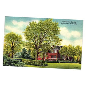 Vintage Postkarte mit Wohnteil Boys Town Nebraska Kunst Leinenkarte