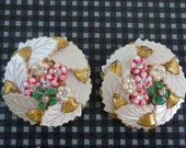 MIRIAM HASKELL STYLE Flower Button vintage clip on earrings