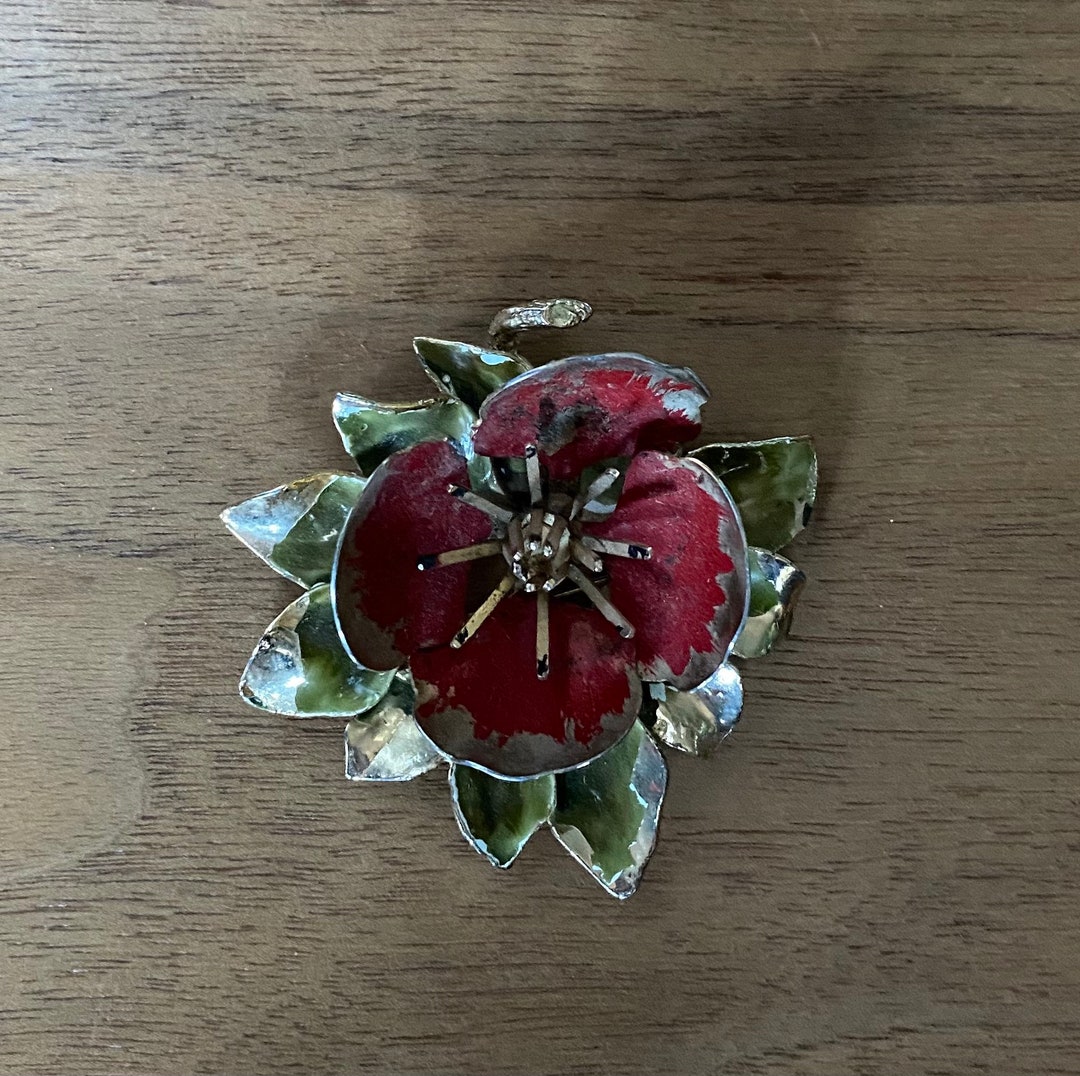 Floral Rustic Pin Rustic Vintage Enamel Flower Pin | Brooch - Etsy
