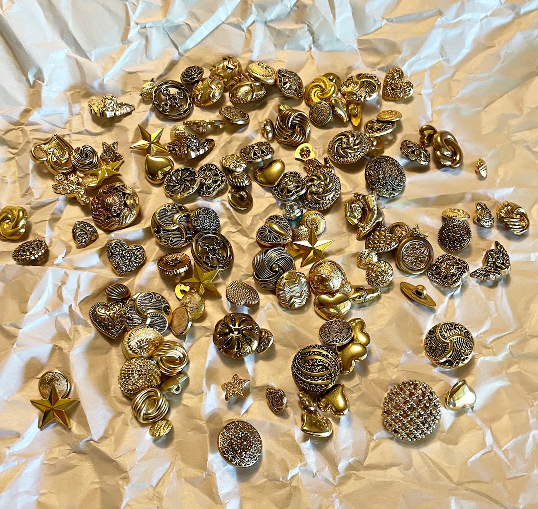 Vintage Gold Plastic Buttons, Sewing Buttons Large 97 Piece Lot of ...
