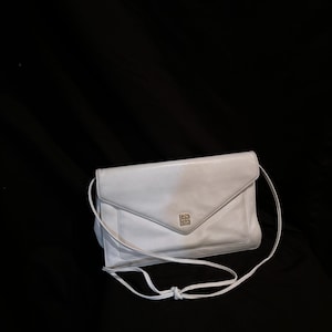 Vintage GIVENCHY Envelope Shoulder Crossbody Purse Handbag Excellent/Clean