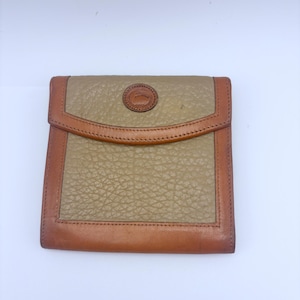 Vintage Dooney and Bourke All Weather Kisslock Card Wallet