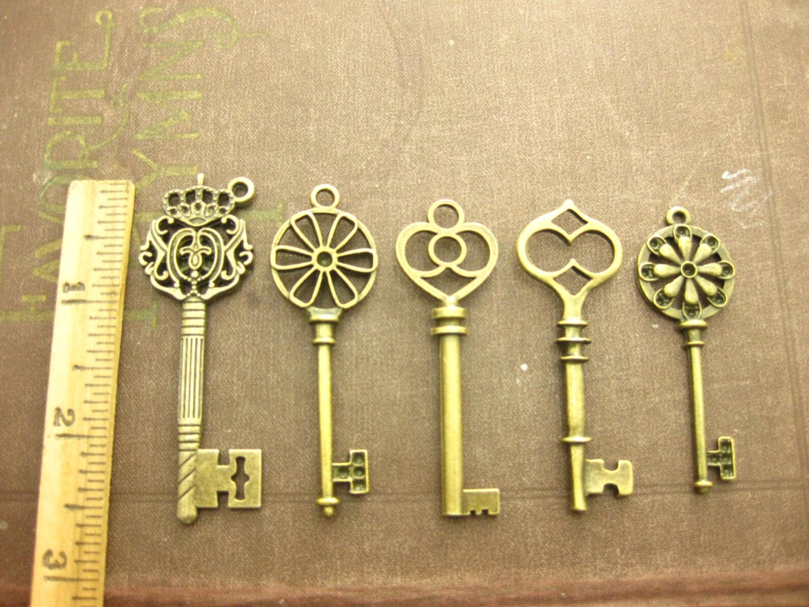 30 Large Skeleton Key Collection Antiqued Bronze Vintage Style Etsy
