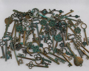 5 oz Assorted Skeleton Keys Antique Brass Steampunk Verdigris Nautical Patina Pendant