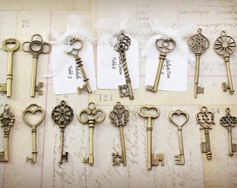 32 Antique bronze Skeleton Key Collection vintage style wholesale wedding decorations keys of Setember