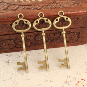 On Sale 20% Off:10 Large Skeleton Keys Double sided Antique Brass Steampunk Supplies Wedding Key