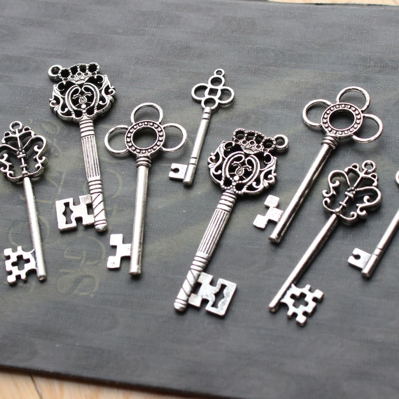 100 vintage style Skeleton Key Collection antiqued Silver | Etsy