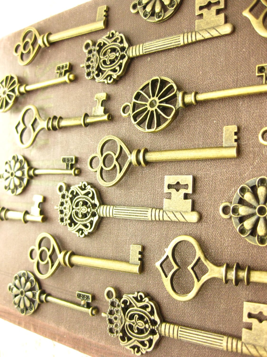 30 Large Skeleton Key Collection antiqued bronze vintage ...