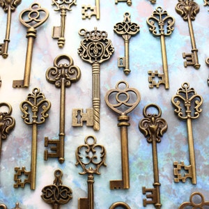 70 Antiqued Brass Skeleton Key Collection Keys Of July  Wedding Key Wholesale Lot Bulk