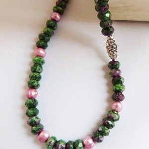 RUBY in ZOISITE and PEARL Necklace image 3