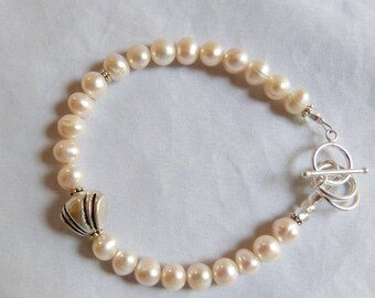 PEARL and Sterling Silver SHELL Bracelet