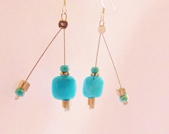 SKY BLUE Agate Bouncy Earrings