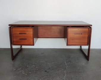 Danish Modern Floating Rosewood Desk by Dyrlund 1970s