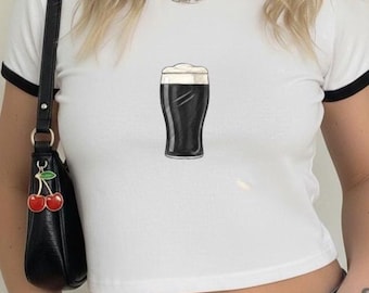 Damska koszulka Guinness Baby Tee, koszulka z nadrukiem piwa na Dzień Świętego Patryka