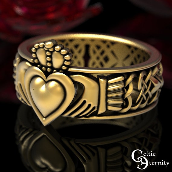 Gold Mens Claddagh Ring, Modern Claddagh Ring, Mans Celtic Wedding Band, Gold Irish Heart Ring, Platinum Claddagh Wedding Ring, 1546