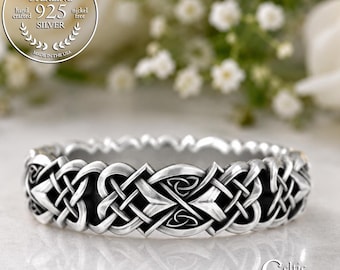 Sterling Intricate Celtic Heart Wedding Ring, Silver Woman Delicate Irish Ring, Unbroken Heart Knotwork Ring, Scottish Commitment Ring, 4013
