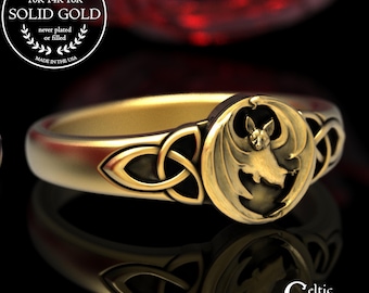 10K Gold Flying Bat Ring, 10K Vampire Bat Statement Ring, 14K Stella Luna Bat, 18K Gold Goth Bat Ring, Women's Gothic Signet Ring, 2030