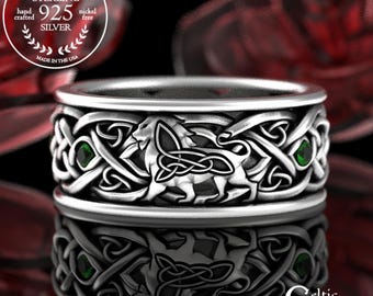 Sterling Emerald Lion Ring, Silver Mens Lion Wedding Ring, Emerald Irish Lion Ring, Irish Mens Lion Wedding Band, Scottish Lion Ring, 3049