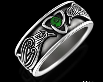 Emerald Raven Norse Wedding Band, Sterling Mens Nordic Ring, Silver Viking Wedding Ring, Odin Ravens Ring, Emerald Bird Crow Ring, 3175