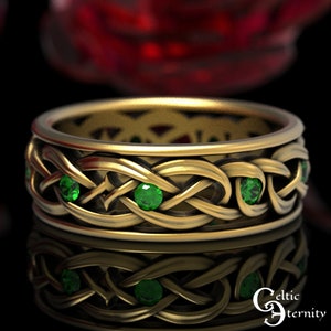 14K Emerald Gold Ring, 10K Celtic Wedding Ring, 10K Emerald Celtic Wedding Band, 10K Mens Celtic Wedding Band, Gold Irish Mens Ring, 1900