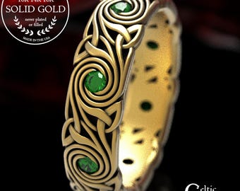 Celtic Trinity Triskele Emerald Wedding Ring, Celtic Spiral Wedding Band, Emerald Celtic Ring, Celtic Gold 10K 14K 18K or Platinum 1289