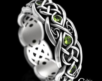 Peridot Celtic Ring, Sterling Women Wedding Band, Silver Peridot Ring, Womens Celtic Ring, Trinity Peridot Ring, Womens Peridot Ring, 1052