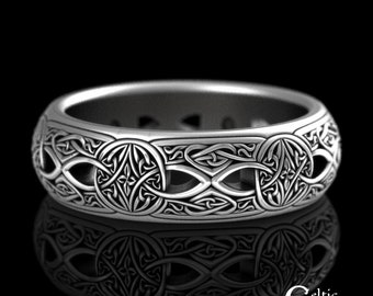 Mens Silver Intricate Irish Wedding Band, Sterling Heart Knotwork Ring, Celtic Gaelic Groom Wedding Ring, Silver Woven Shield Ring, 1965