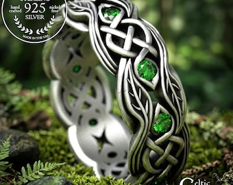 Emerald Nature Wedding Ring, Sterling Celtic Leaves Band, Knotwork Ireland Wedding Band, Womens Botanical Style Ring, Woven Leaf Ring, 1963