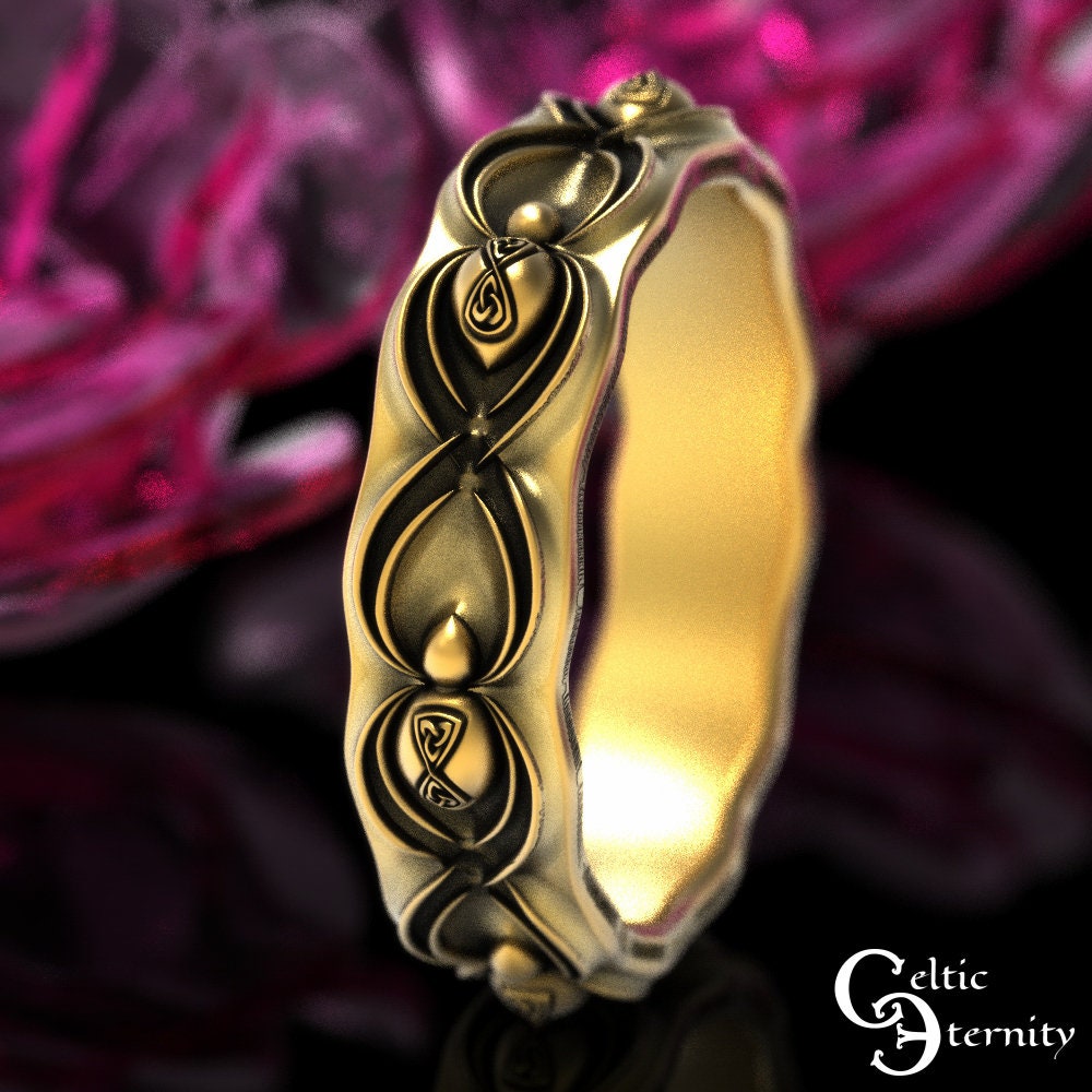 10K Gold Spider Ring, 14K Celtic Spider Ring, Black Widow Ring, Womans