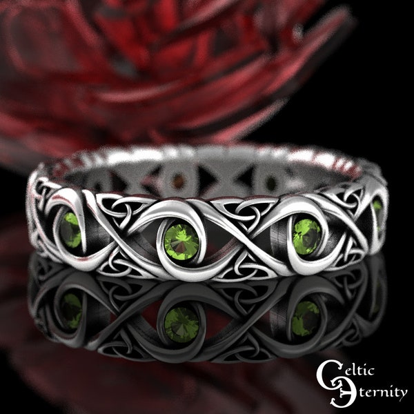 Peridot Wedding Ring, Sterling Celtic Womens Ring, Peridot Celtic Ring, Peridot Irish Ring, Peridot Infinity Ring, Silver Peridot Ring, 1409