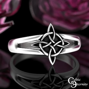 Witch Knot Ring, Sterling Celtic Goddess Ring, Celtic Ring, Silver Goddess Ring, Womens Celtic Ring, Silver Witch Ring, Sorceress Ring, 9923