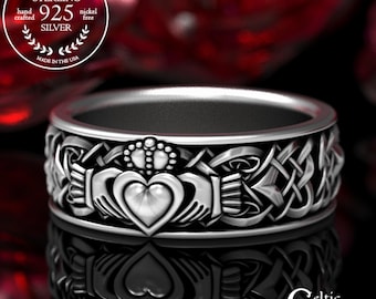 Sterling Silver Mens Claddagh Ring, Mens Claddagh Ring, Mans Irish Wedding Band, Silver Irish Heart Ring, Claddagh Wedding Ring, 1890