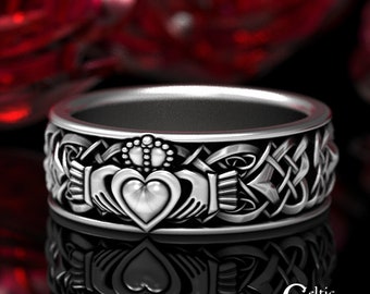 Sterling Silver Mens Claddagh Ring, Mens Claddagh Ring, Mans Irish Wedding Band, Silver Irish Heart Ring, Claddagh Wedding Ring, 1890