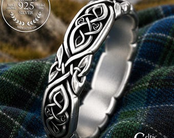 Sterling Delicate Celtic Brides Wedding Band, Celtic Promise Wedding Ring, Small Silver Trinity Knotwork Ring with Intricate Pattern, 2005