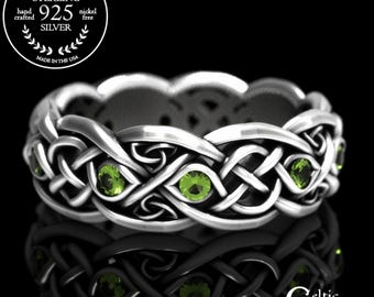 Peridot Celtic Ring, Sterling Women Wedding Band, Silver Peridot Ring, Womens Celtic Ring, Trinity Peridot Ring, Womens Peridot Ring, 1052