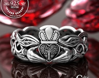 Sterling Tree Claddagh Ring, Celtic Tree Heart Wedding Ring, Women's Silver Scottish Leaf Ring, Botanical Chladaigh Wedding Band, 2039