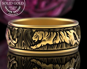 Mens Gold Tiger Ring, 10K Gold Tiger Wedding Band, 14K Mens Wedding Ring, Tiger Spirit Animal Ring, Safari Ring, Jungle Wedding Theme, 3118